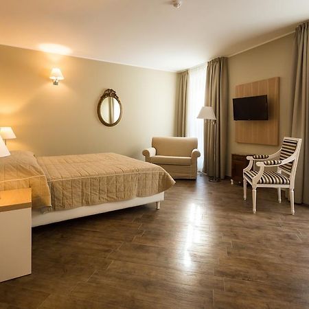 Hotel Monteverde Acqui Terme Ngoại thất bức ảnh