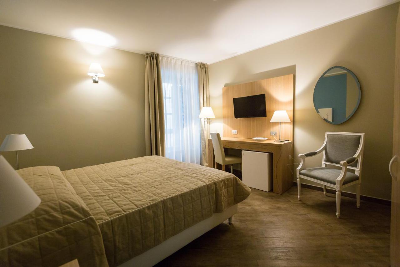 Hotel Monteverde Acqui Terme Ngoại thất bức ảnh