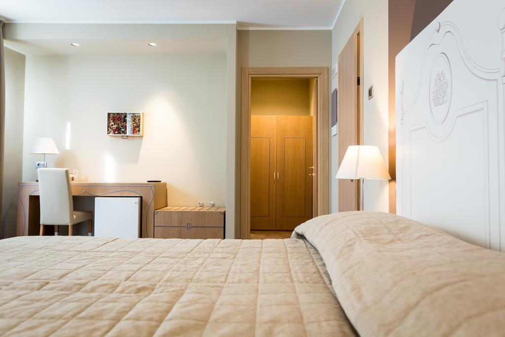 Hotel Monteverde Acqui Terme Ngoại thất bức ảnh