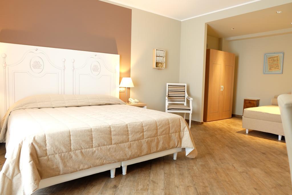 Hotel Monteverde Acqui Terme Ngoại thất bức ảnh